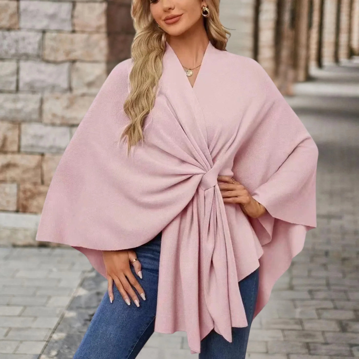 Benthe | Elegante Gedrapeerde Poncho