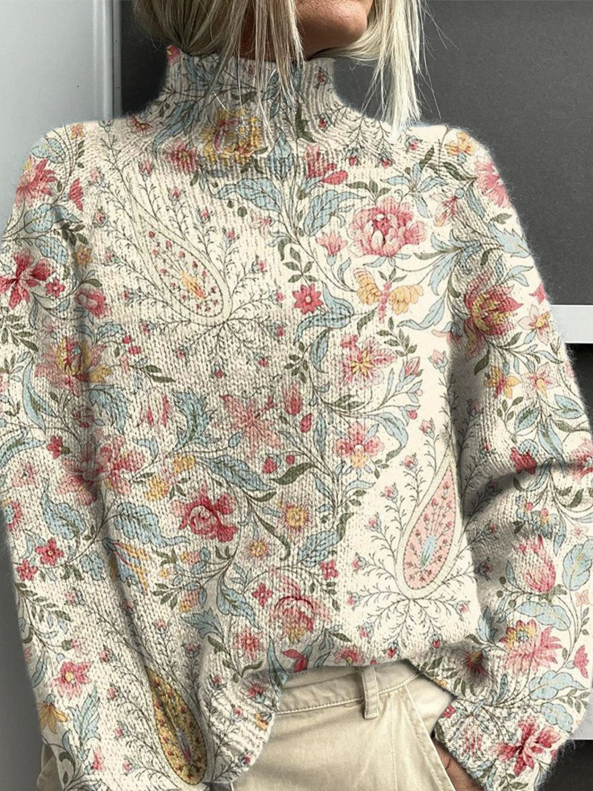 Julia | Vintage Paisley Rollkragenpullover