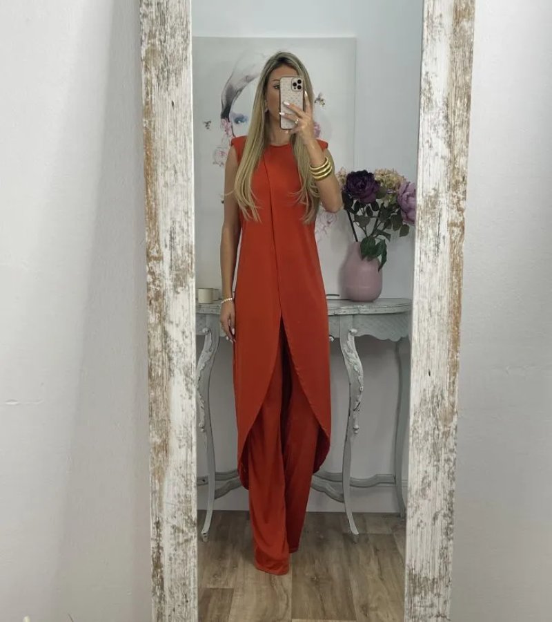 Flavia - Chic Mouwloos Set